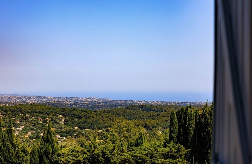 Tourrettes-sur-Loup Ski Chalet | VILLA L’HERBIER Sea & Montain vue in Tourrettes-sur-Loup