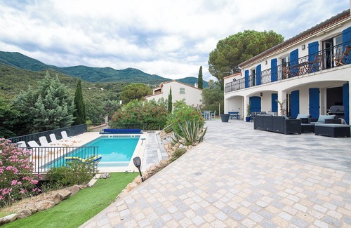 Villelongue-dels-Monts Villa | Villa 'La Bastide Des Albères' with Sea View, Private Pool and Wi-Fi