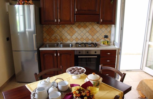 Capilungo Villa | Villa La Maison de Lucie 4/6 P.L. Torre San Giovanni area Family friendly P Free