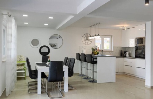 Skatari Villa | Villa La Perla by Villas Guide