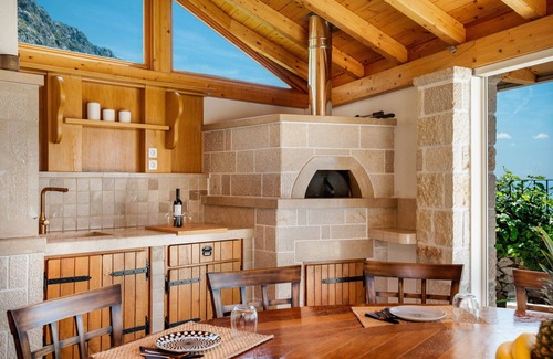 Jesenice Villa | Villa La Rustica with Pool