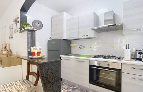 Monte Sant'Angelo Villa | Villa 'La Tesa' with Private Pool, Wi-Fi and Air Conditioning