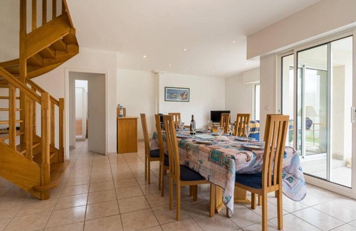 La Trinite-sur-Mer Villa | Villa La Trinité-sur-Mer, 4 pièces, 10 personnes - FR-1-477-170