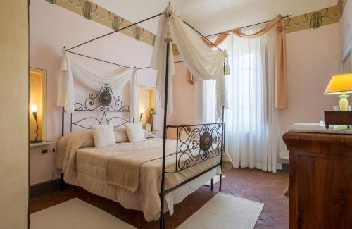 Fabbrica Villa | Villa La Veduta by Interhome