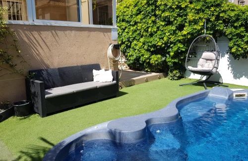 Orihuela Costa House | Villa La Zenia, Private pool, 10min walk to La Zenia Beach, for 6 people