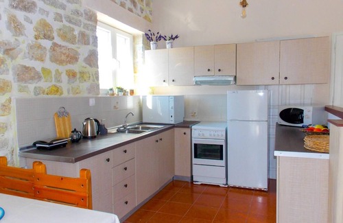 Vlachopoulatika House | Villa Labovitsa in Paxi