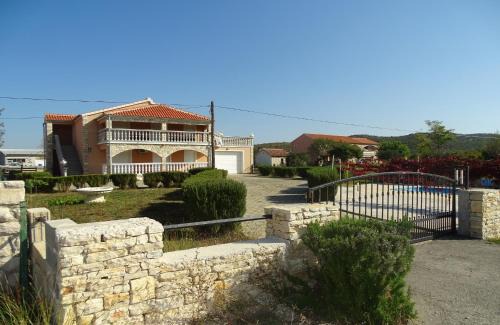 Stankovci Villa | Villa Laura with pool, Budak, Zadar county