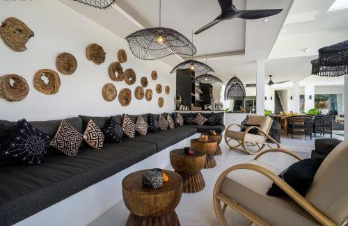 Cemagi Villa | Villa Laut, Sumptuous 4BR Luxury Villa within Walking Distance to Seseh Beach