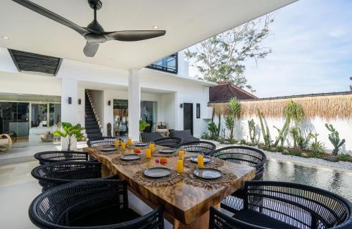 Cemagi Villa | Villa Laut, Sumptuous 4BR Luxury Villa within Walking Distance to Seseh Beach