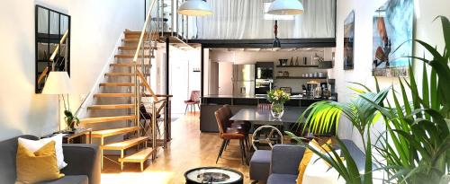 Cannes City Centre Villa | Villa Le Loft by Festif Azur 4-Star 200m2 House with Garden, 5-Min Walk to Palais des Festivals and Beaches