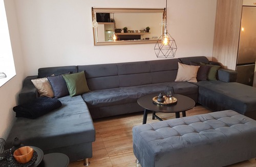 Vinodolska opcina House | Villa Leca, Großzügiges Ferienhaus mit Beheizbarem Privatpool und Sauna