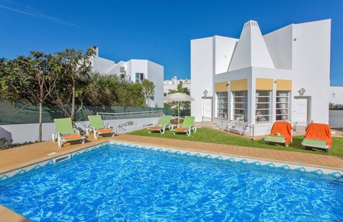 Vale de Carro Villa | Villa Leonor by Villa Plus