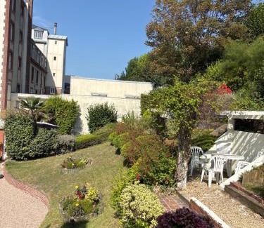 Houlgate House | Villa les carlins