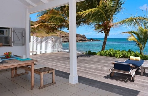Anse de Lorient Villa | Villa Les Sables | Beach Front - Located in Magnificent Lorient Beach with Private Pool
