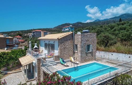 Lefktron Villa | Villa Levanda Elia - Two Bedroom Villa, Sleeps 4