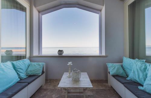 San Vincenzo Apartment | Villa Lilla sulla Spiaggia di San Vincenzo LUXURY