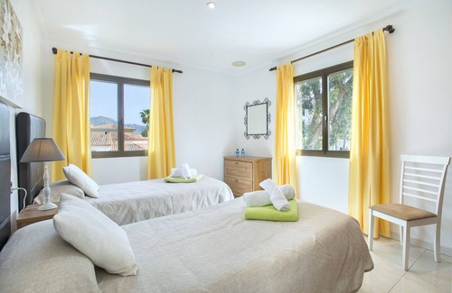 Puerto de Pollensa Villa | VILLA LLENAIRE GRAN – 3 MIN WALK TO THE BEACH
