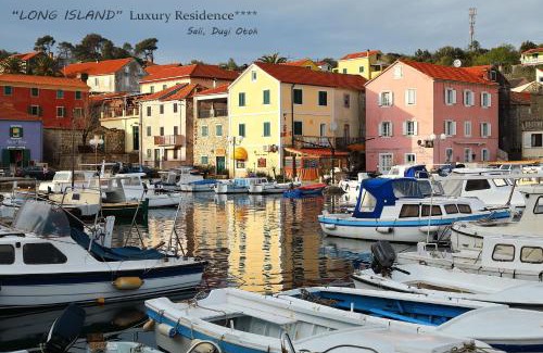 Island Dugi Otok Apartment | Villa LONG ISLAND Luxury Residence, Sali Dugi otok-private parking,next to beach