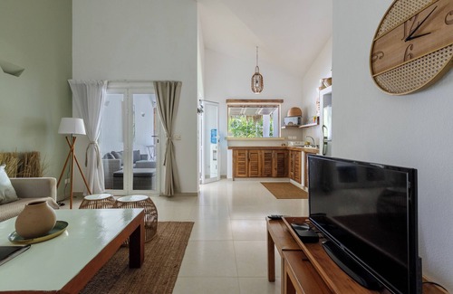 Las Terrenas House | Villa Los Suenos 1 Center/beach/STARLINK
