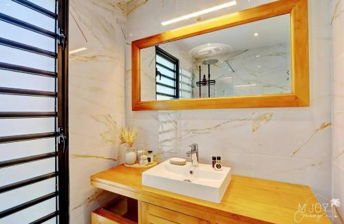 L'Ermitage-les-Bains Villa | VILLA LUCIA à 3min à pied du lagon