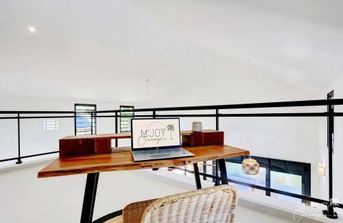 L'Ermitage-les-Bains Villa | VILLA LUCIA à 3min à pied du lagon