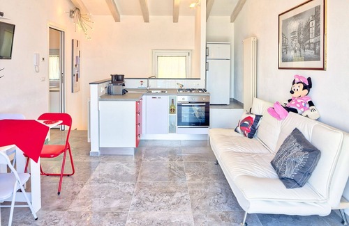 San Lorenzo al Mare Apartment | Villa Lucrezia - directly on the beach and the cycle path, for 4, with sea-view terrace 8054LT0012