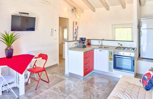 San Lorenzo al Mare Apartment | Villa Lucrezia - directly on the beach and the cycle path, for 4, with sea-view terrace 8054LT0012