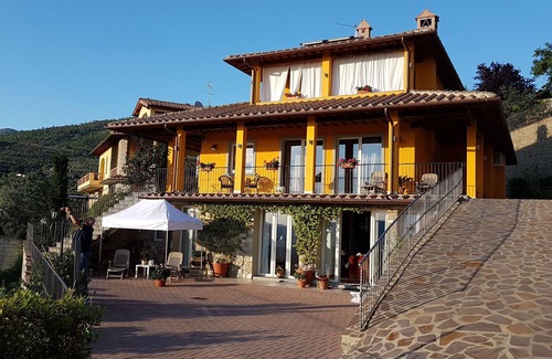 Fano Villa | Villa "lucrezia" - beautiful villa surrounded by greenery.