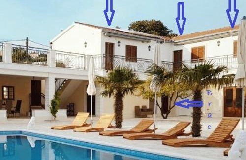 Poljica Apartment | Villa Ludilo mit 4 Apartments in Poljica - Marina bei Trogir Split