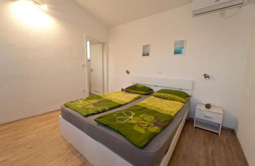 Skatari Villa | Villa Luka with private pool near Pula
