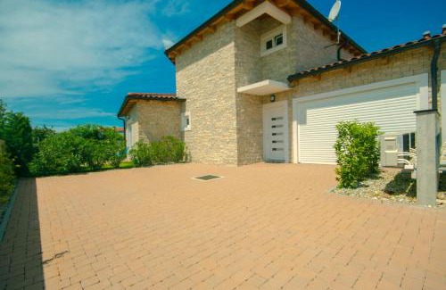 Rosini Villa | Villa Lume