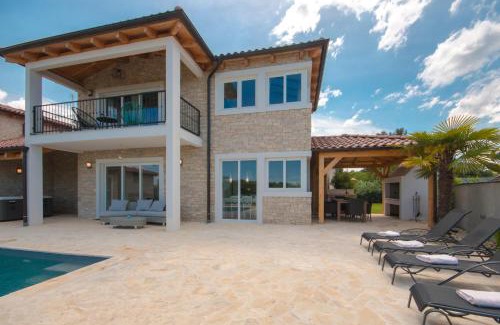 Rosini Villa | Villa Lume
