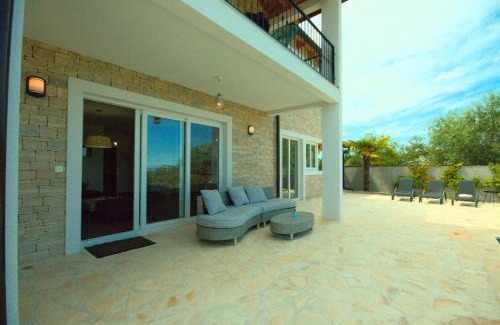 Rosini Villa | Villa Lume