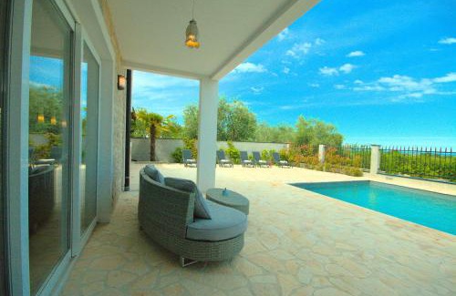 Rosini Villa | Villa Lume