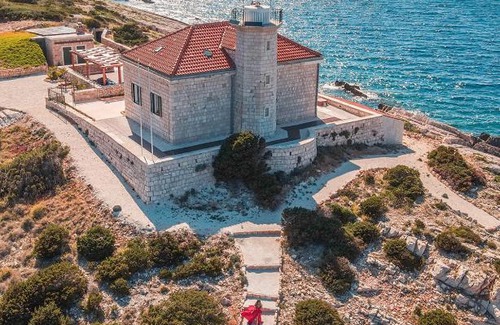 Cove Rogacic Villa | Villa Luxury Lighthouse Vis-Croatia