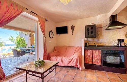 Denia House | Villa 'Luxusvilla - Villa In Denia' with Sea View, Private Pool and Wi-Fi