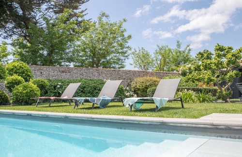 Le Bois-Plage-en-Re Villa | Villa Mélo Ré - Heated Pool - Luxury