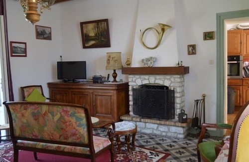 Mezieres-en-Brenne House | Villa Mézières-en-Brenne, 4 bedrooms, 10 persons