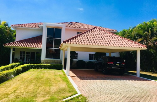 Juan Dolio House | Villa M-3 Metro Country Club RD