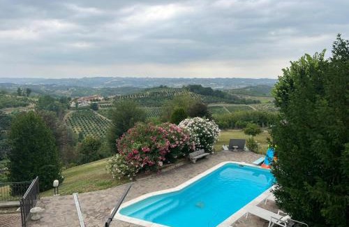 Govone Villa | Villa Magna with pool Alba Hills