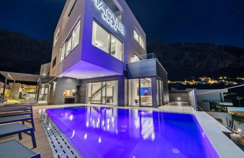 Zelenka Villa | Villa Magnus