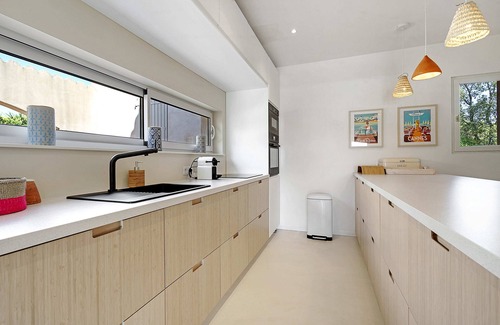 Les Restanques Villa | Villa MagrinSplendid villa with swimming pool 800m from Grimaud beach.
