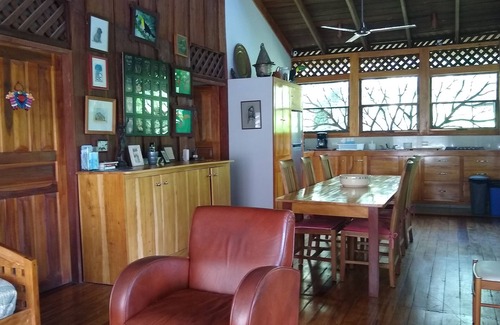 Cahuita Villa | Villa Mango - Private Pool - Beach - National Park