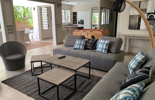 Saint-Francois Villa | Villa Manzana, New 4bed 4bath 2 swimming pools. Top-of-the-range services.