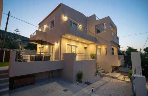 Paralias Villa | Villa Mareluna by Traser