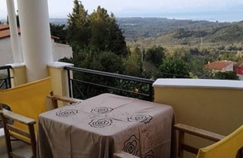 Molos Villa | Villa Maria spartero