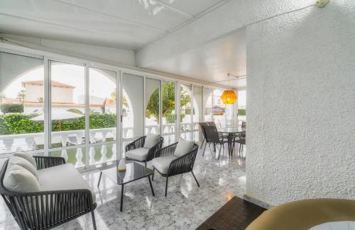 Los Alcazares Apartment | VILLA MARIE Estancia Premium en el MAR MENOR con Jacuzzi Climatizado
