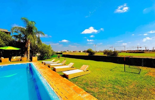 El Makina Villa | Villa Marrakech sur golf piscine cuisinière menu
