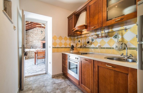 Mirce Villa | Villa Maruka: original 19th century stone villa by local hosts