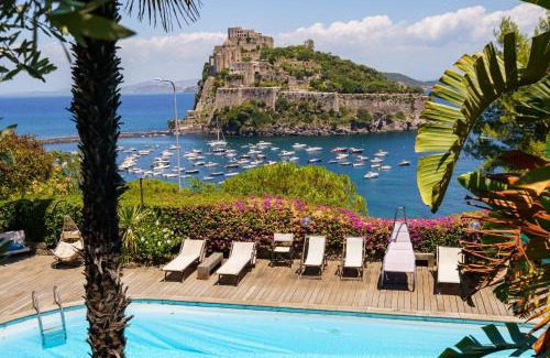 Ischia Porto Villa | Villa Massimo Cartaromana with wide pool and view on the Castle